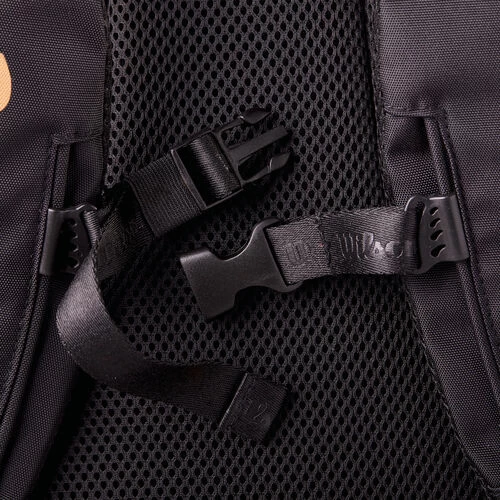 Wilson Super Tour Pro Staff V14 Backpack 6 Wilson Super Tour Pro Staff V14 Backpack - Image 5